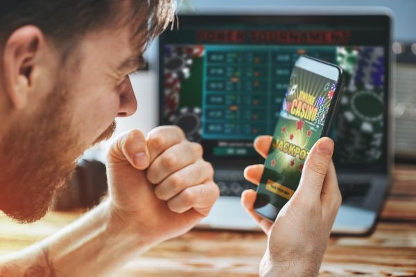 Pengalaman taruhan olahraga androslot melalui perangkat mobile Indonesia